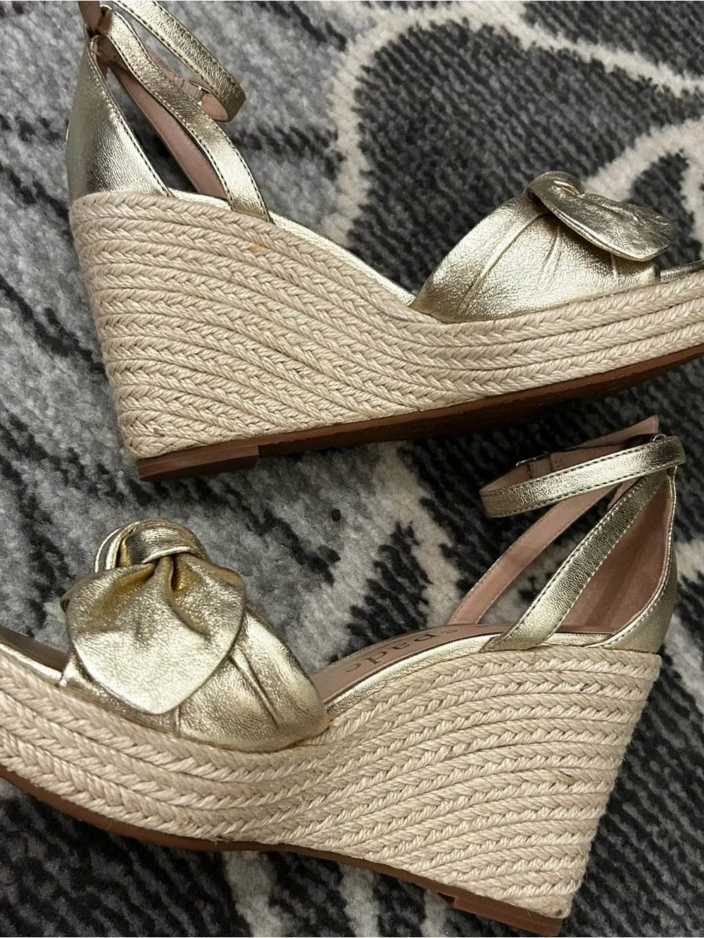 Kate Spade New York Gold Knot Bow Ankle Strap Espadrille Wedges Size 7